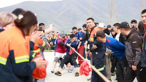 Altynken organiza el Día de Deportes de Primavera para los empleados y las comunidades de Kirguistán