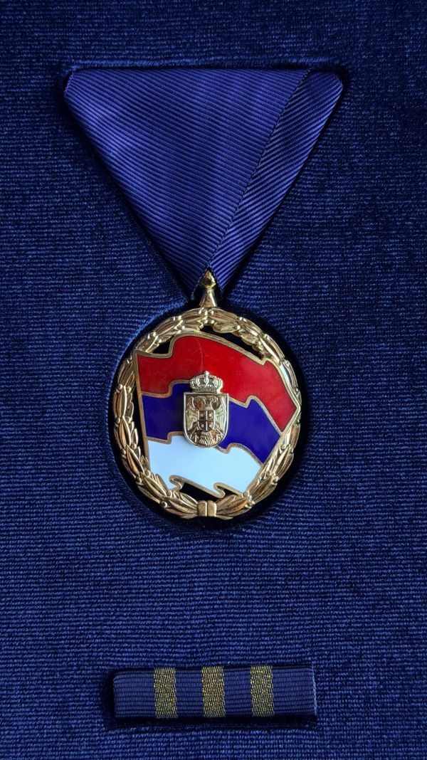 Fundador de Zijin es condecorado con la Máxima Distinción Estatal de Serbia por su contribución al desarrollo industrial