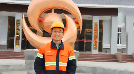 李京京矿山为“师”